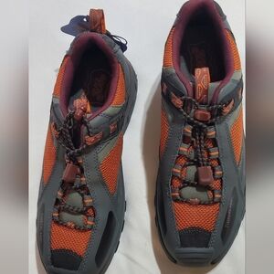 Timberland Men's  Orange and Charcoal Water Resistant Hiking Shoes. Sz 6.5